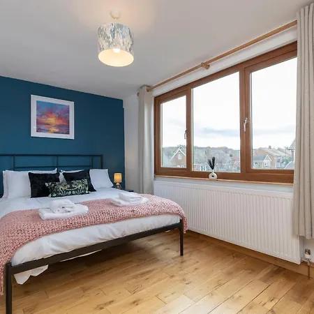 דירה Seaside Haven For The Family