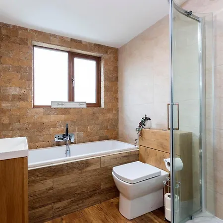 Seaside Haven For The Family