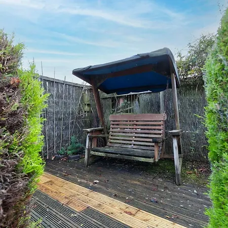 דירה Seaside Haven For The Family *